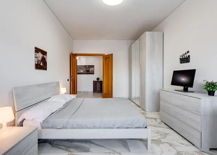 Moderno Sopra Metro A E Parco Degli Acquedotti Apartment Rome